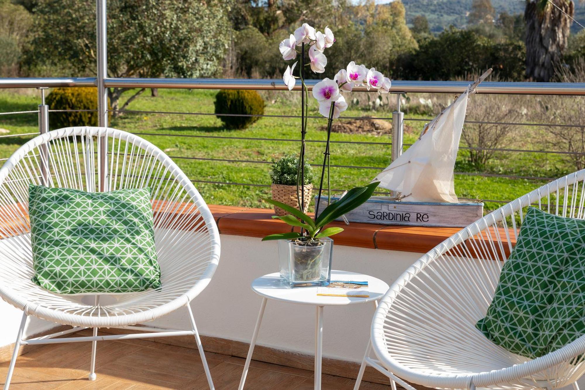 Sardinia Re - Villa Fioretta Flowers Apartments Olmedo Exterior foto
